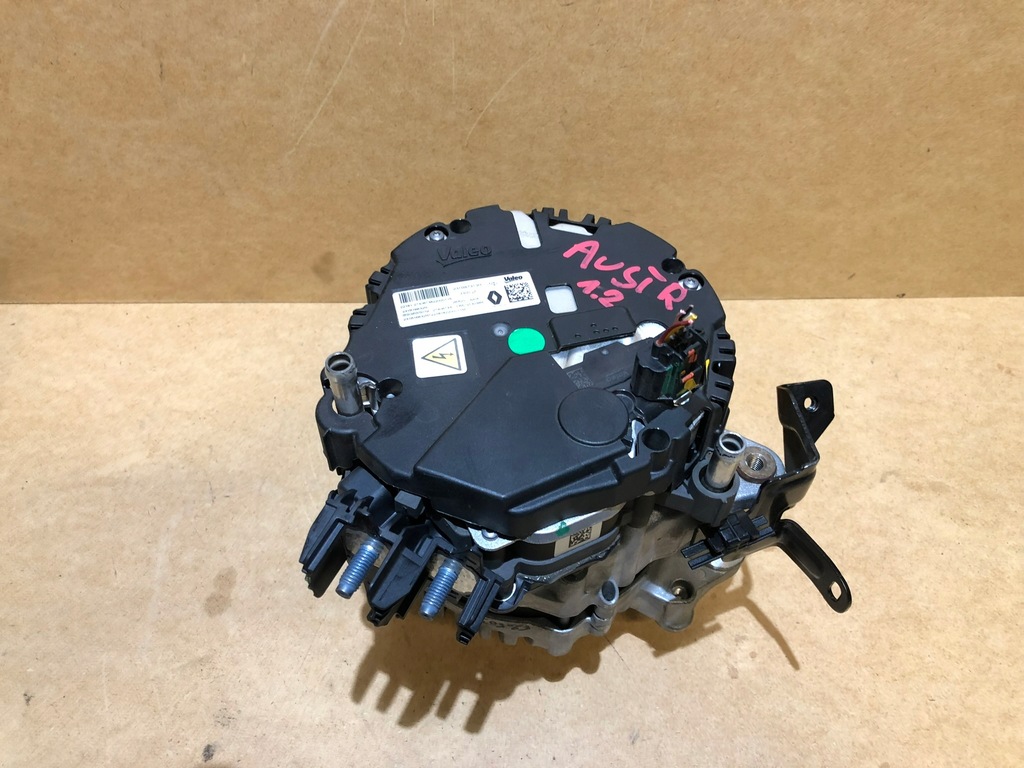 фото №1, Renault austral espace vi 1.2 e-tech генератор 231b16632r