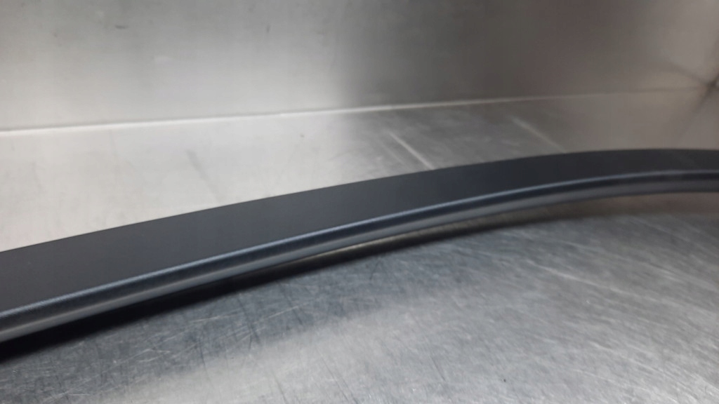 фото №6, Молдинг дверь правый перед 31407560 volvo xc60 ii