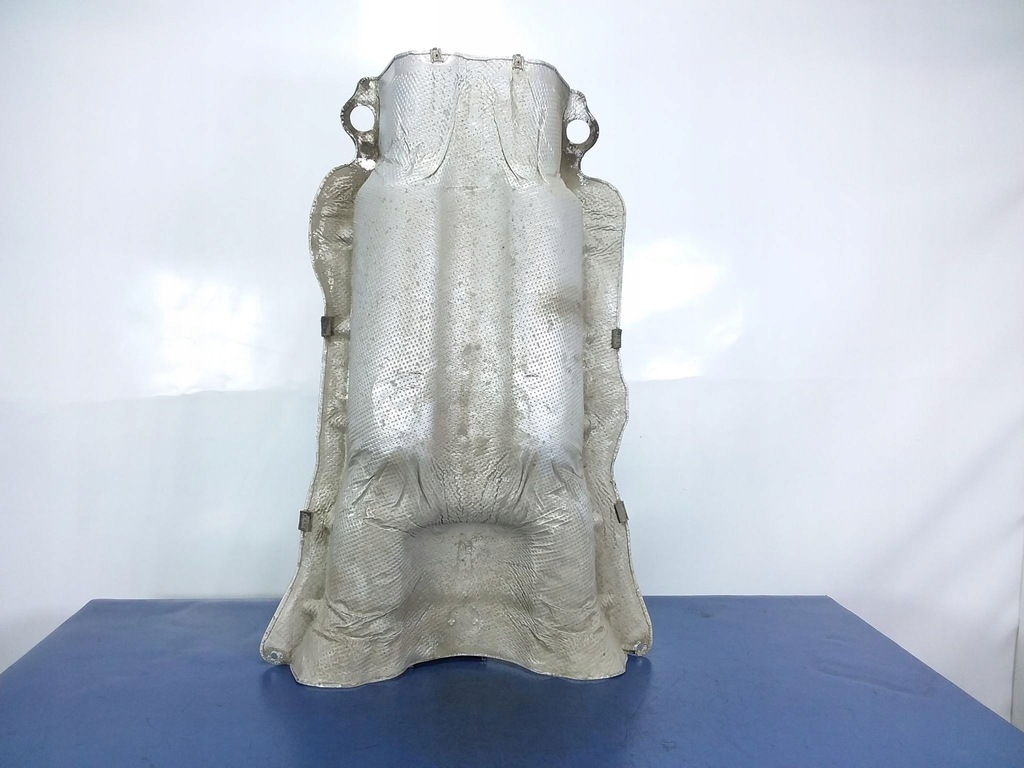 фото №1, Bmw 7 f01 f02 защита тепловая задняя 7202856