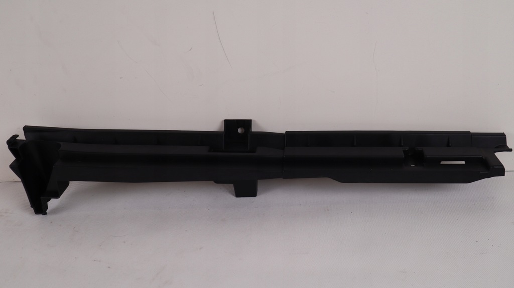 фото №1, Volvo xc60 ii молдинг багажника права 32205625