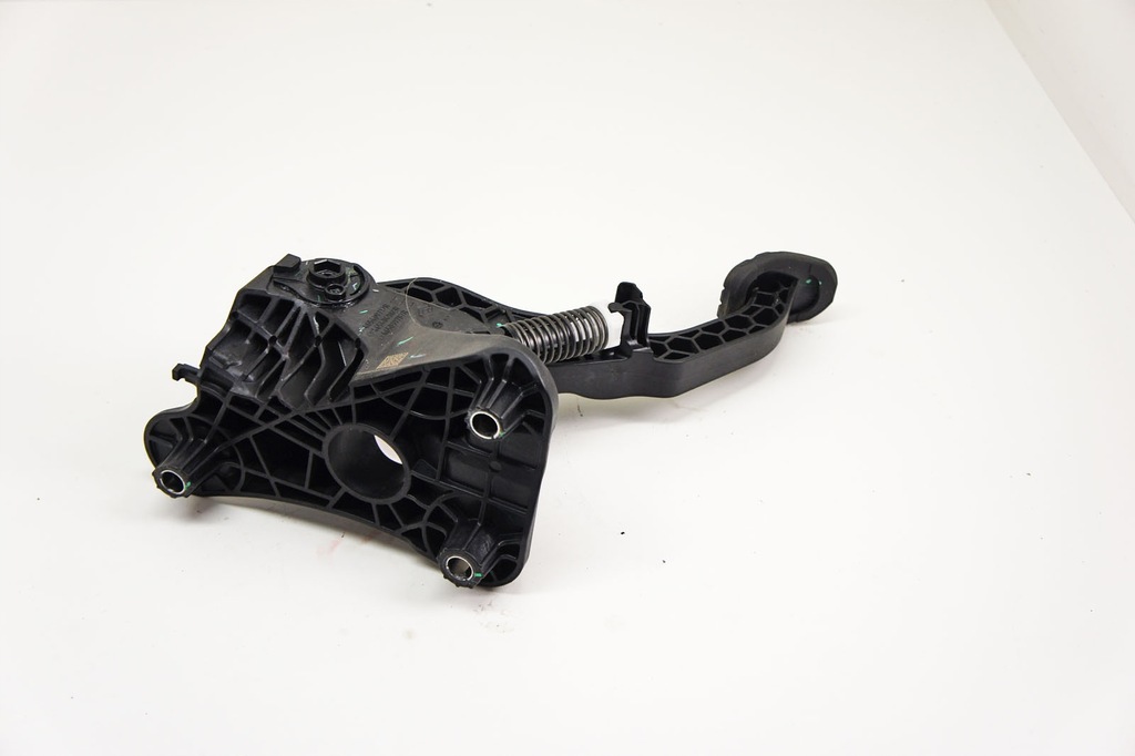 фото №5, Ly219 dacia sandero iii 1.0i педаль сцепления