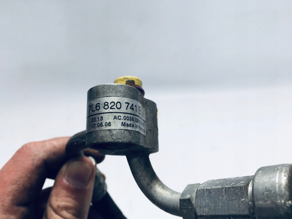 фото №4, Шланг кондиционера труба wąż audi q7 4l 3.0 tdi