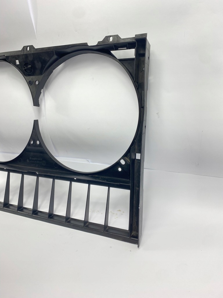 Корпус захист вентиляторів радіатора кондиціонер mercedes w140 420 500 1405051755 в Україні