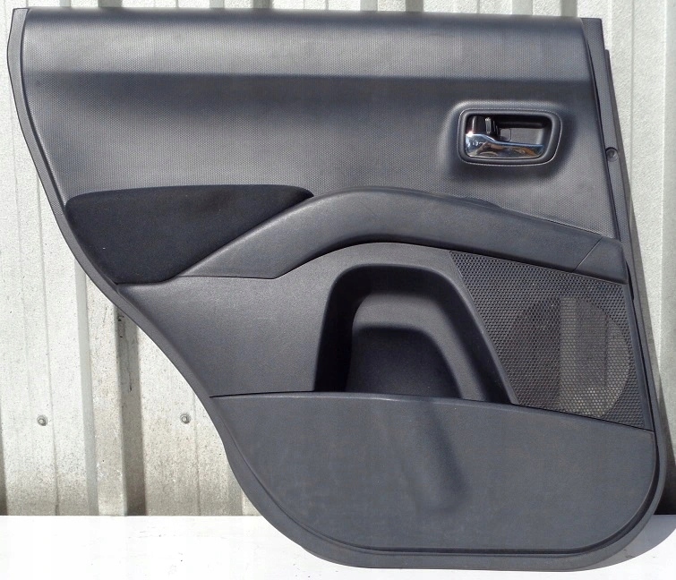 фото №1, Peugeot 4007 07 r обшивка дверь левый задняя eu