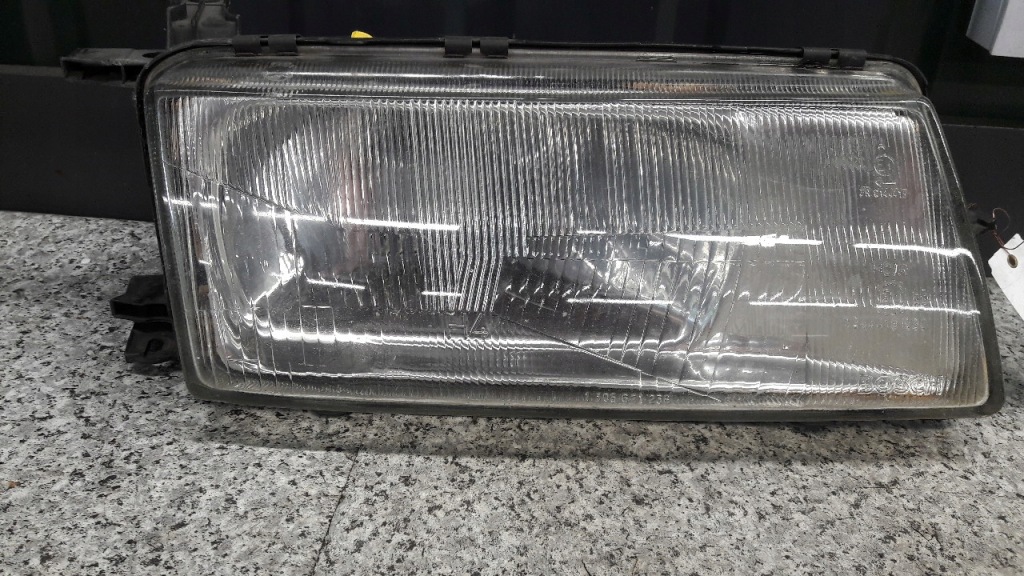 фото №1, 0301028302 фара правый opel vectra a bosch