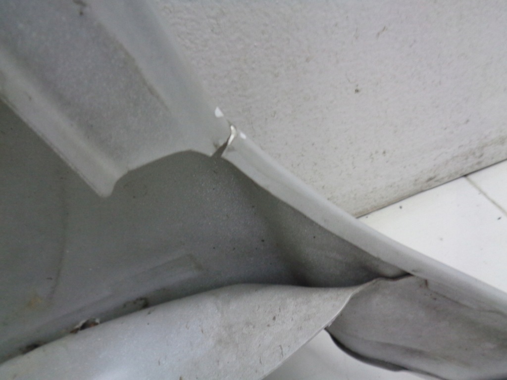 фото №8, Jaguar xe x760 крила правий перед