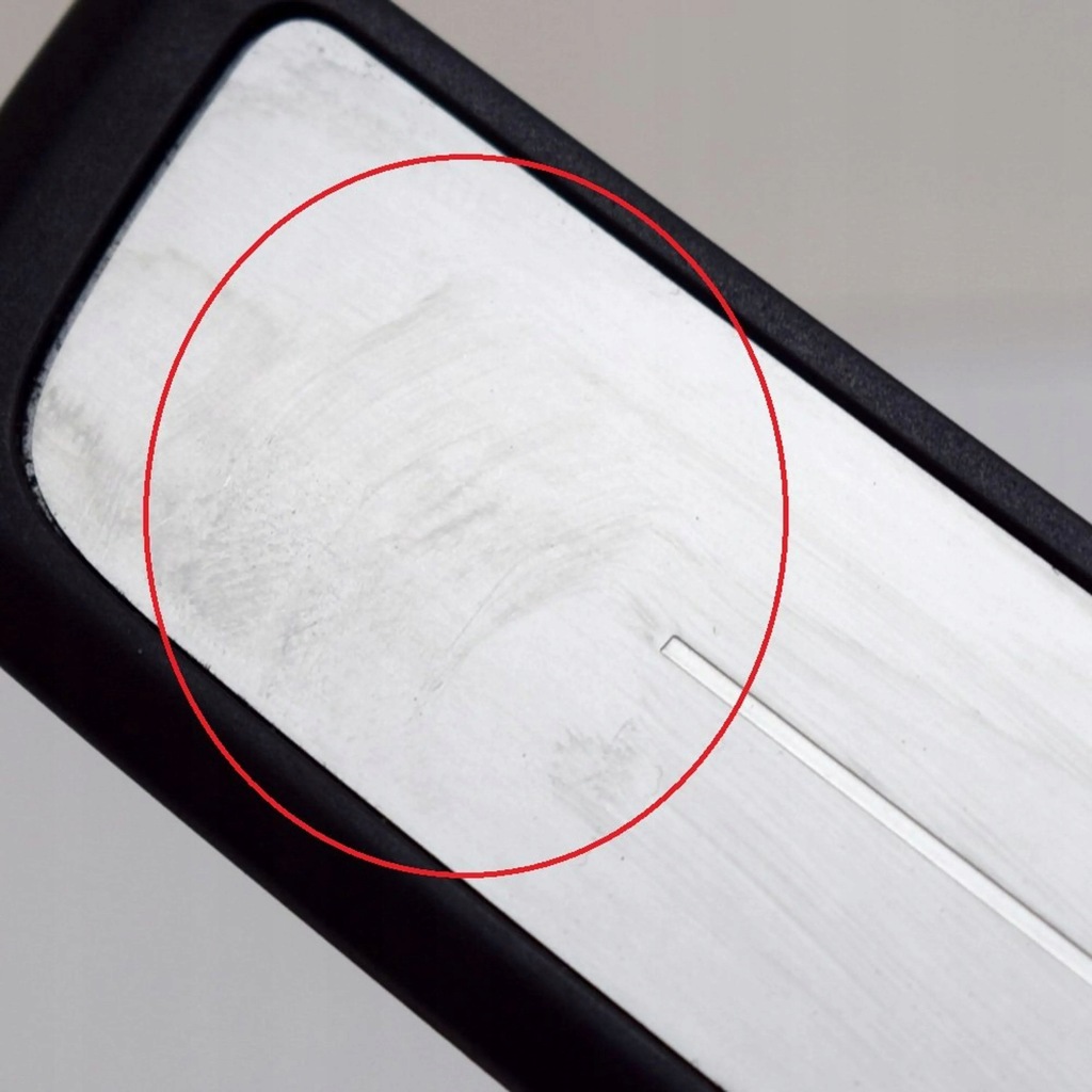 фото №6, Volvo xc40 2022 ліва сторона молдинг поріг передня