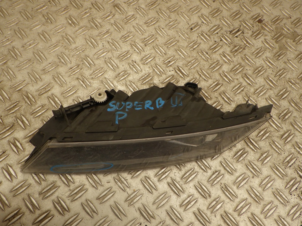 фото №5, Протитуманна фара правий skoda superb iii 3 3v0941700