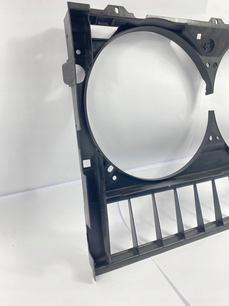 Корпус захист вентиляторів радіатора кондиціонер mercedes w140 420 500 1405051755 Ціна