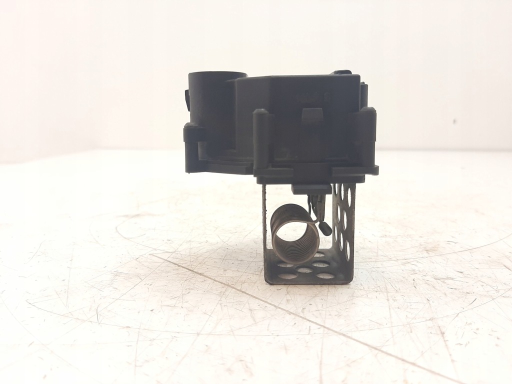 фото №6, 2007 citroen berlingo реле вентилятора 9649247680