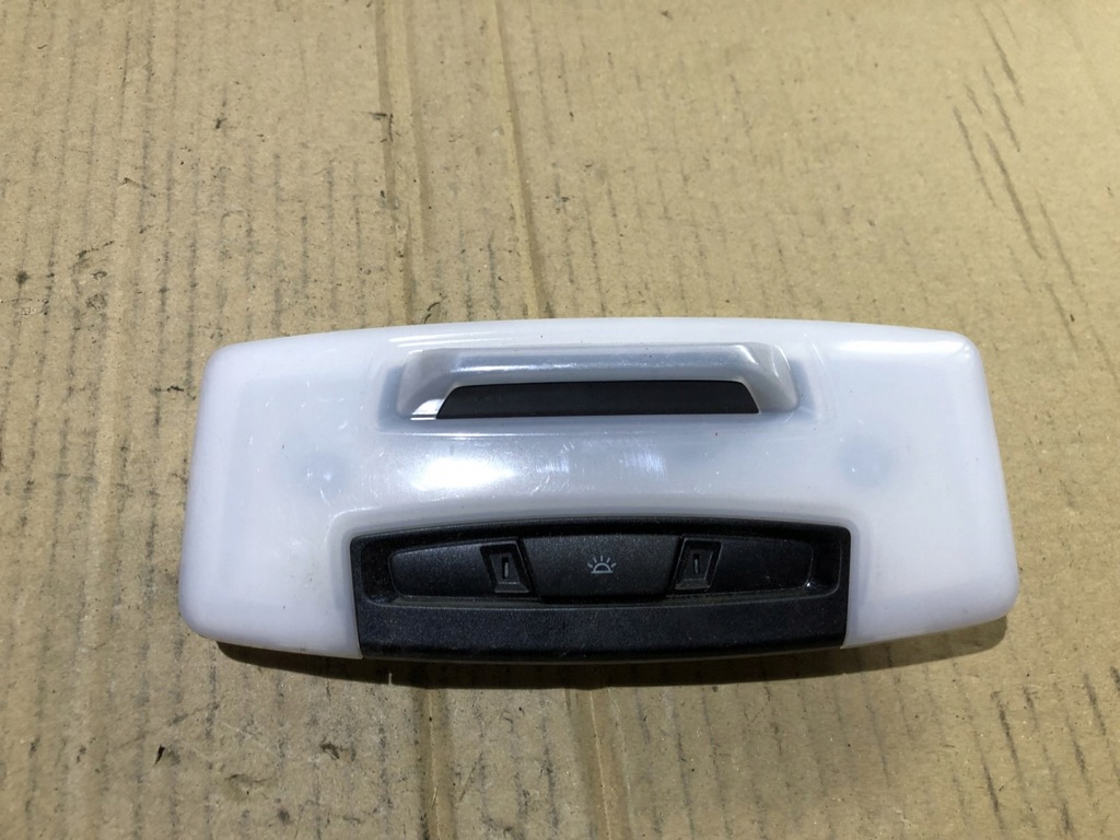 фото №1, Лампа потолочный освещение bmw x1 f48