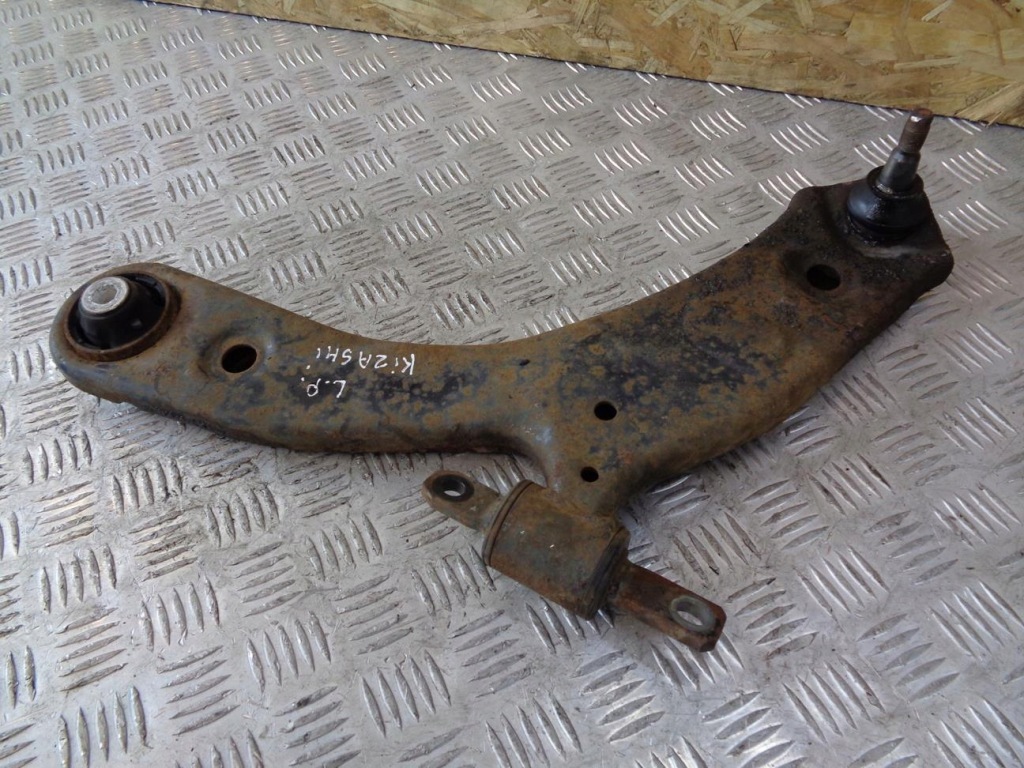 фото №4, Рычаг левый передний перед suzuki kizashi 2.4 09-