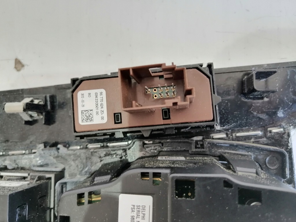 фото №8, Peugeot 508 rxh панель управление рамка туннель