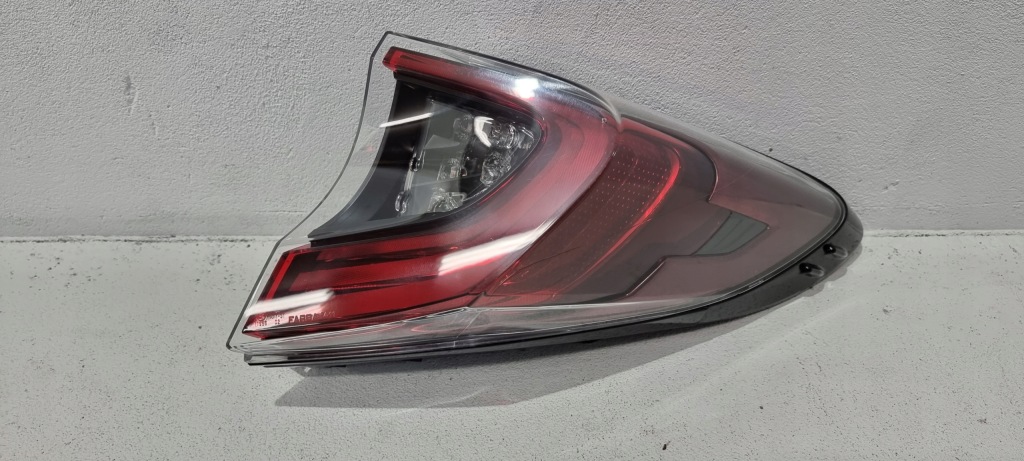 фото №1, Лампа правый задняя задняя toyota c-hr chr 16-19