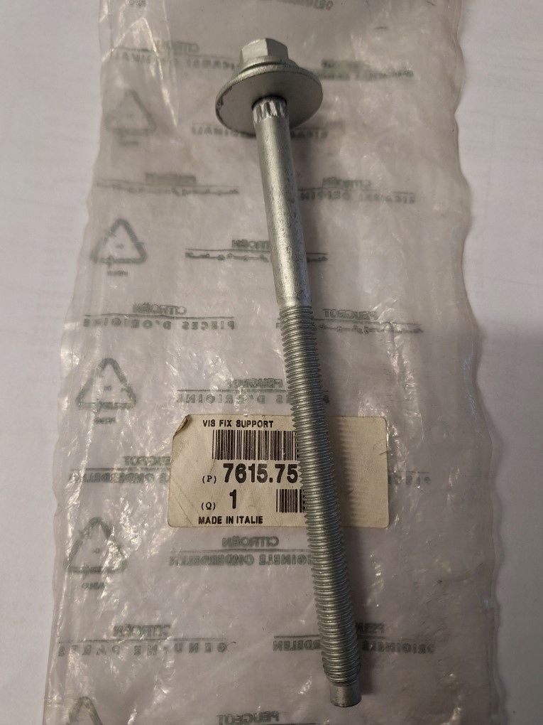 Купити Болт кронштейн колеса запаска. boxer/jumper 761575