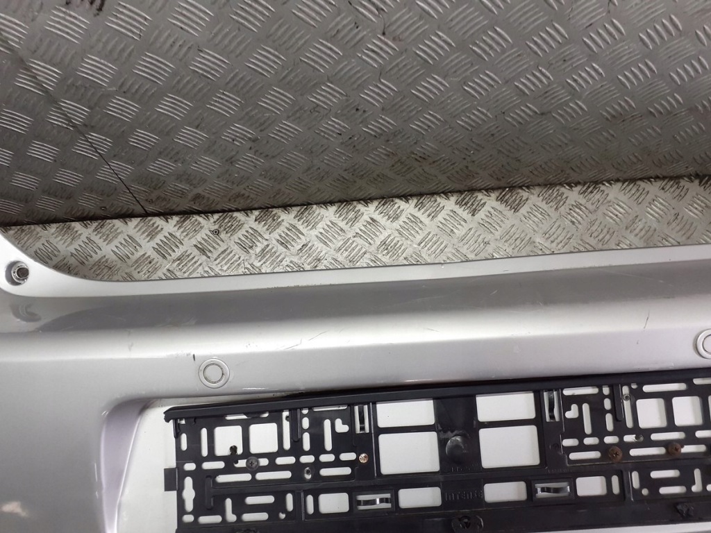 Бампер задній toyota yaris 2 1e7 Київ