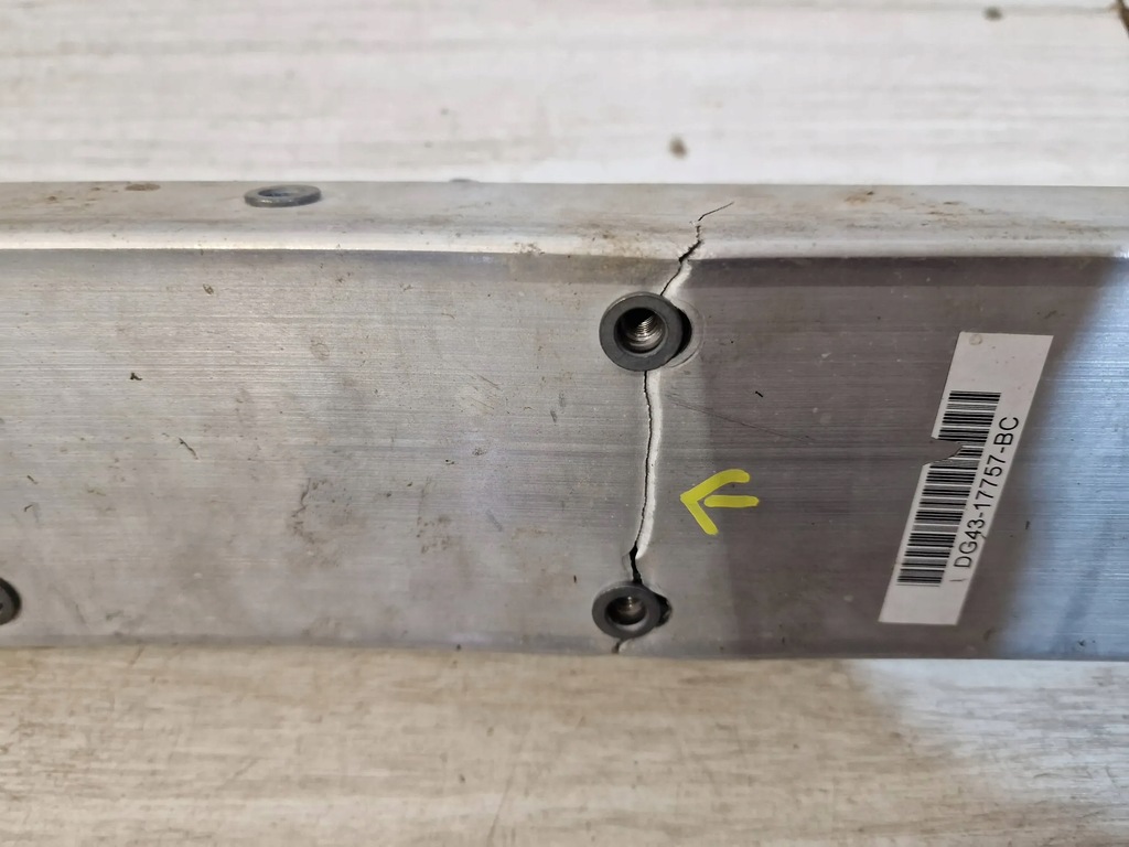 фото №8, Балка pod бампер aston martin db9 оригінал