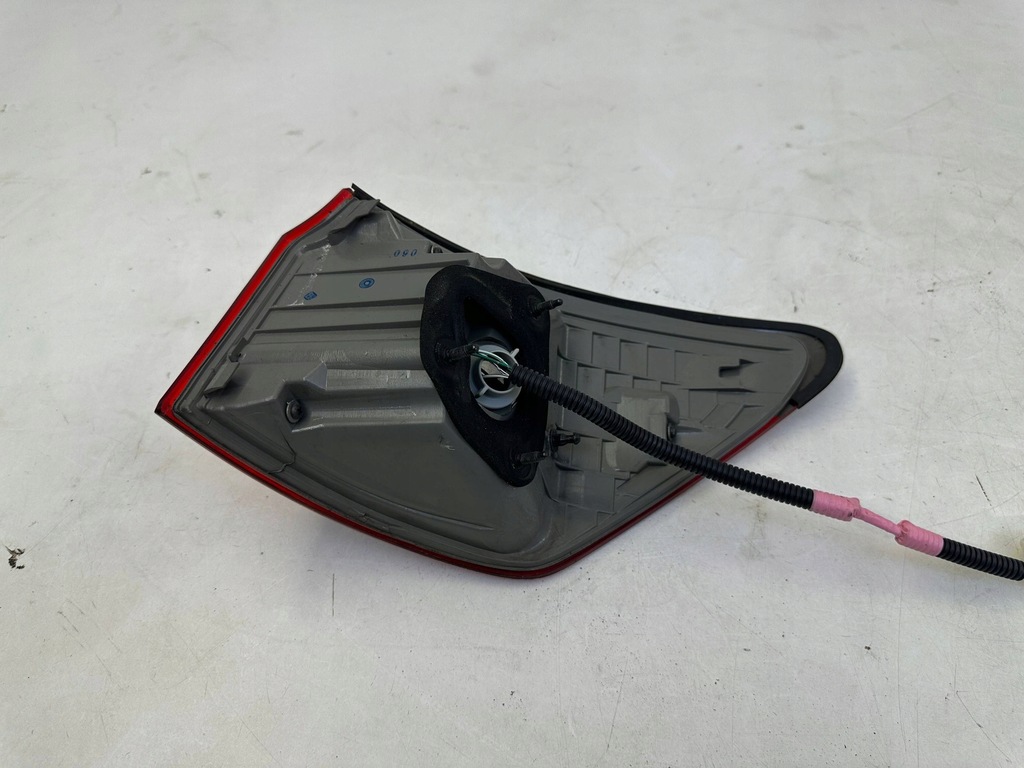 фото №8, Lexus is ii 220 250 lift лампа левая задняя задняя eu 8156153250