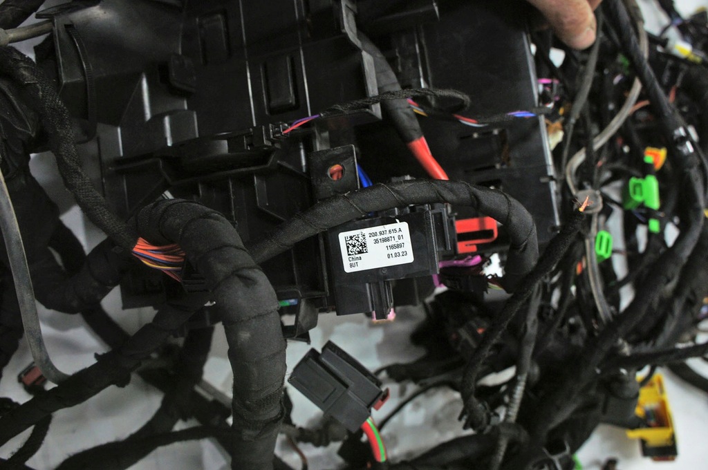 фото №5, Sa295 skoda scala ^ джгут салону кабіни 2q0937615a 2q0927904c 2q0941828e