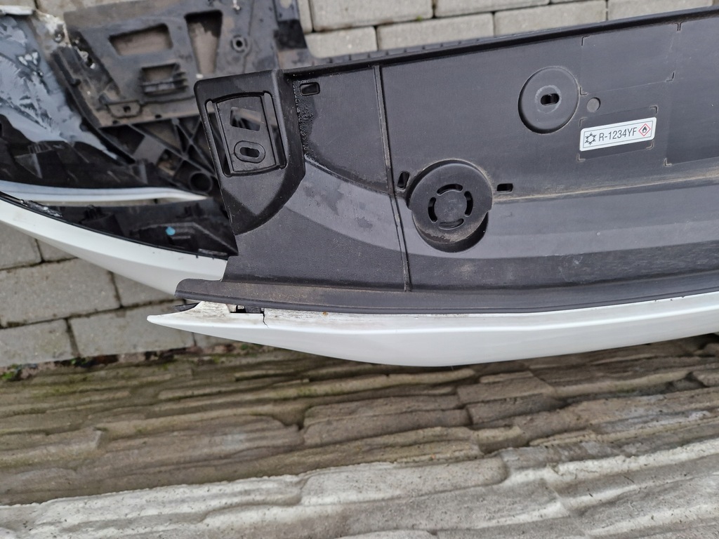 фото №13, Бампер + лампа led + pas peugeot 208 ii 2019 -