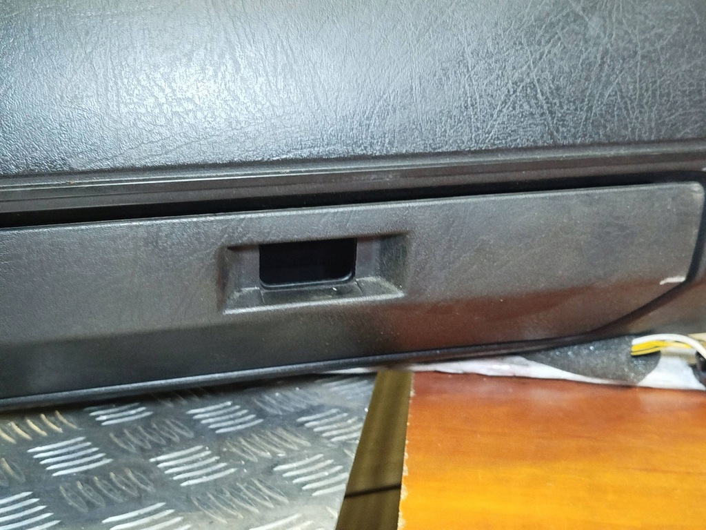 фото №8, Volkswagen golf ii 1991 панель приладів панель приладів приладова лічильник панель обдув