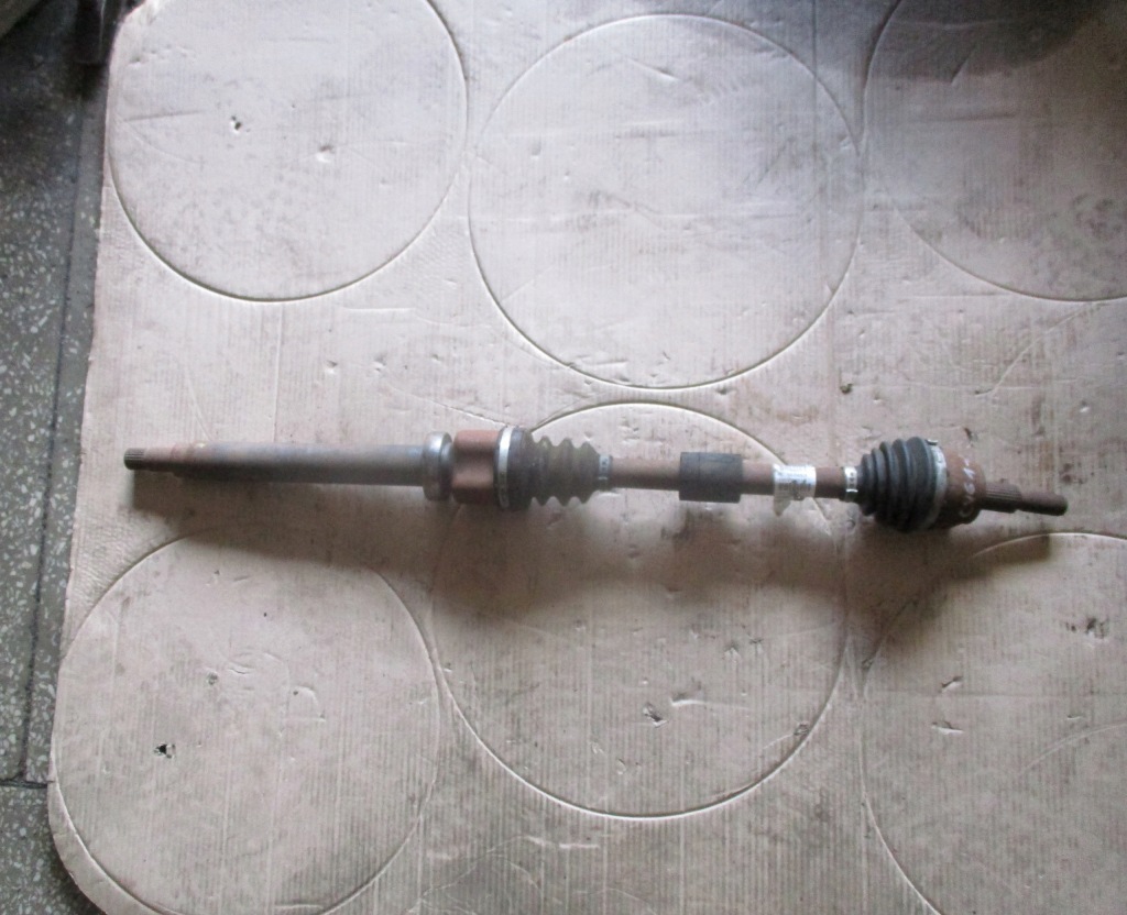 Купити Привідний вал права ford kuga mk2 cv61-3b436-lb