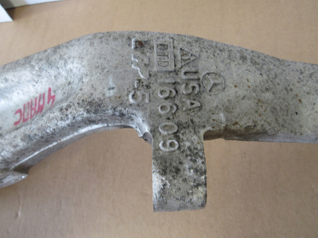 фото №10, Mercedes w166 gle gl gls ml подвеска перед левая рычаг поворотный кулак 4matic