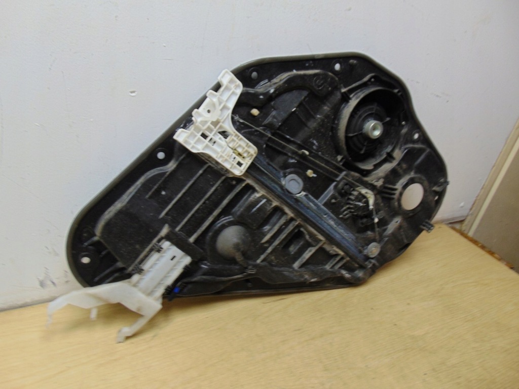 фото №9, Механізм скло правий задня hyundai i30 ii 82480-a6050 europa