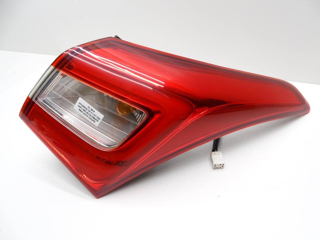 фото №1, Лампа правый задняя правая задняя 92402-a50 hyundai i30 ii coupe led светодиодная