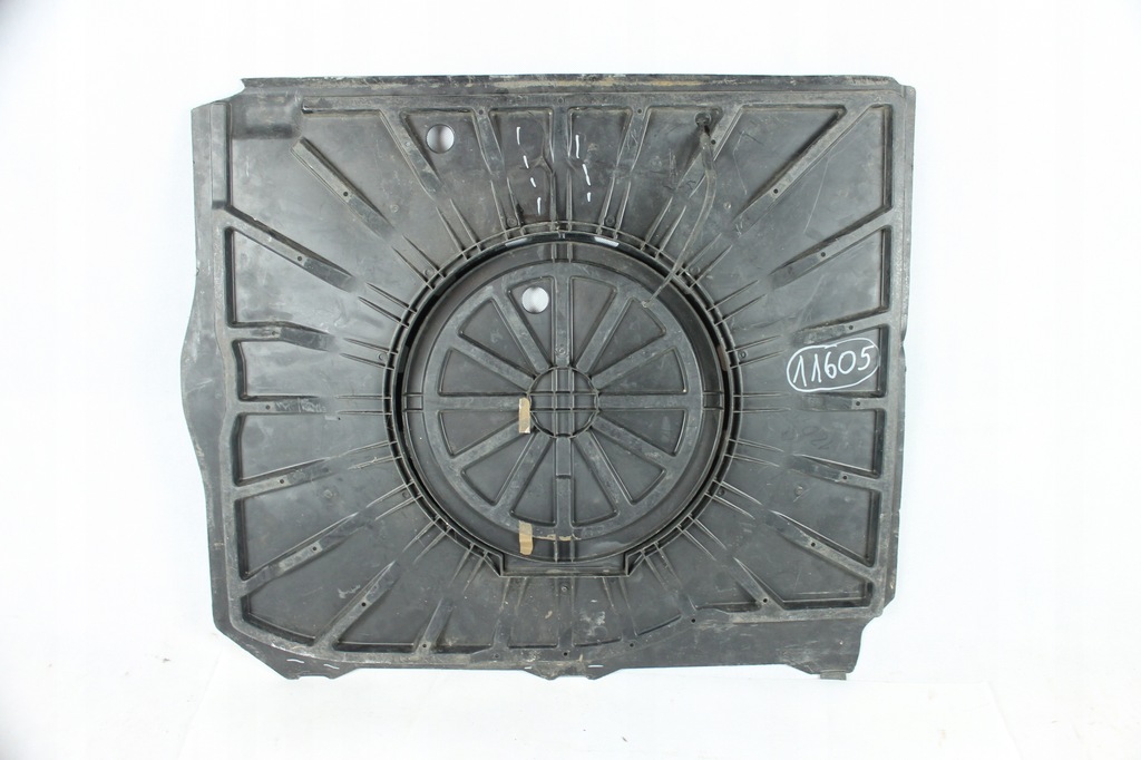 фото №9, Пол задняя защита задняя колеса запасного mercedes w201