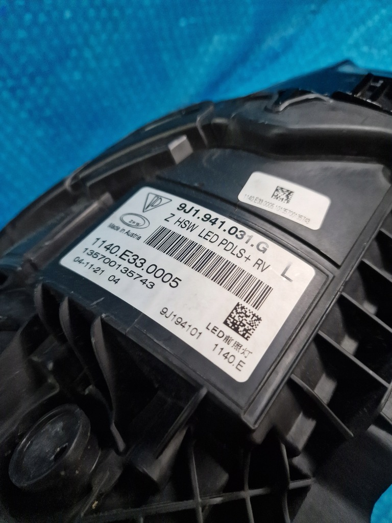 фото №10, Лампа передняя левая porsche taycan