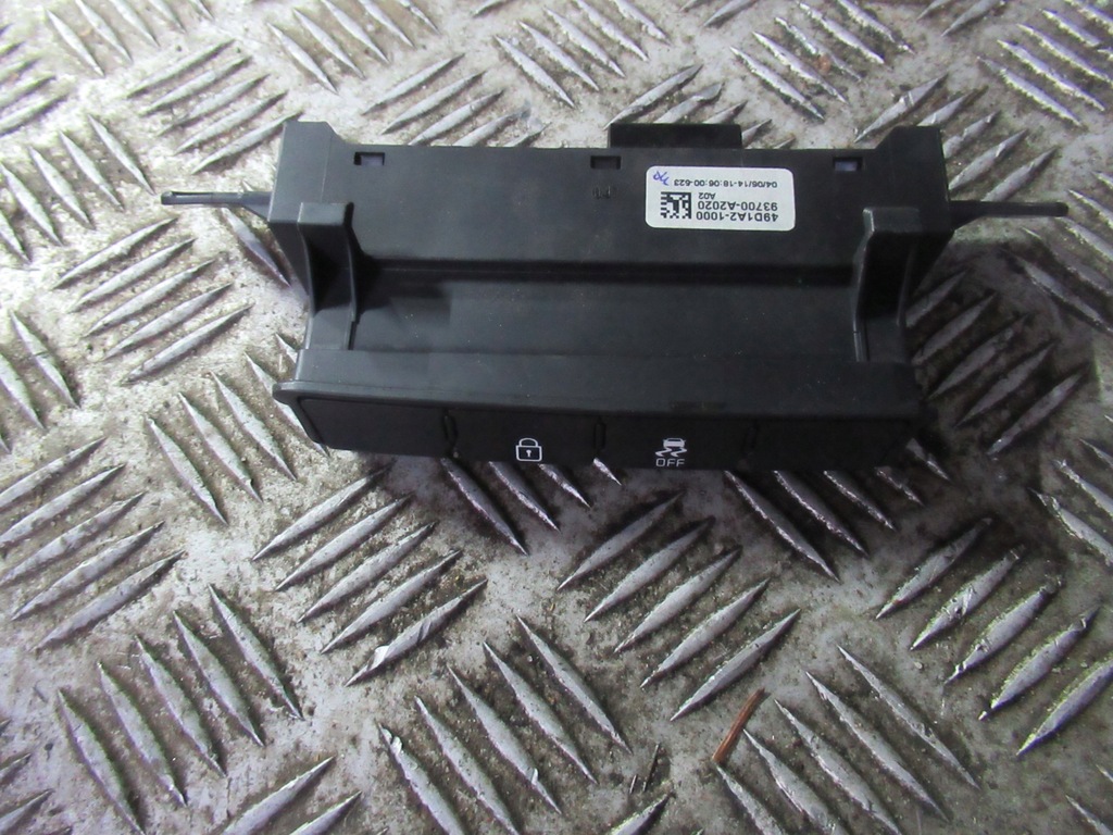 фото №1, Kia ceed ii hb 2014 r. перемикач 93700-a2020