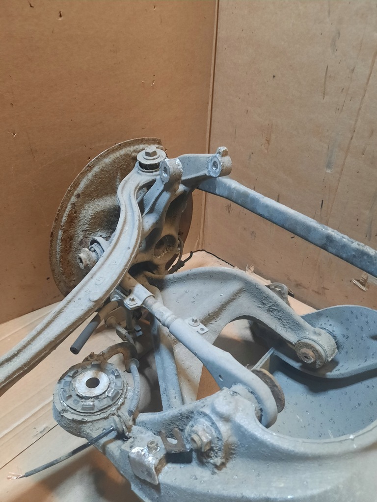 фото №16, Подрамник подрамник задняя peugeot 807 1.8b 85kw оригинальный номер 9640718610