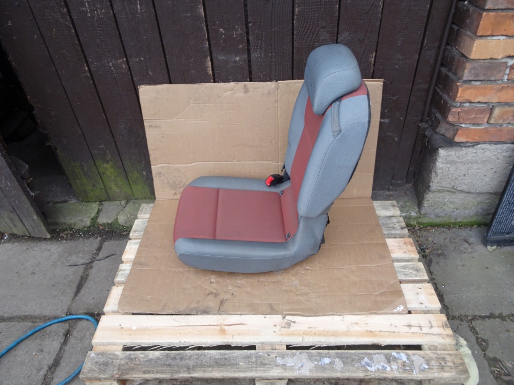 фото №4, Skoda roomster сидіння лівий задня