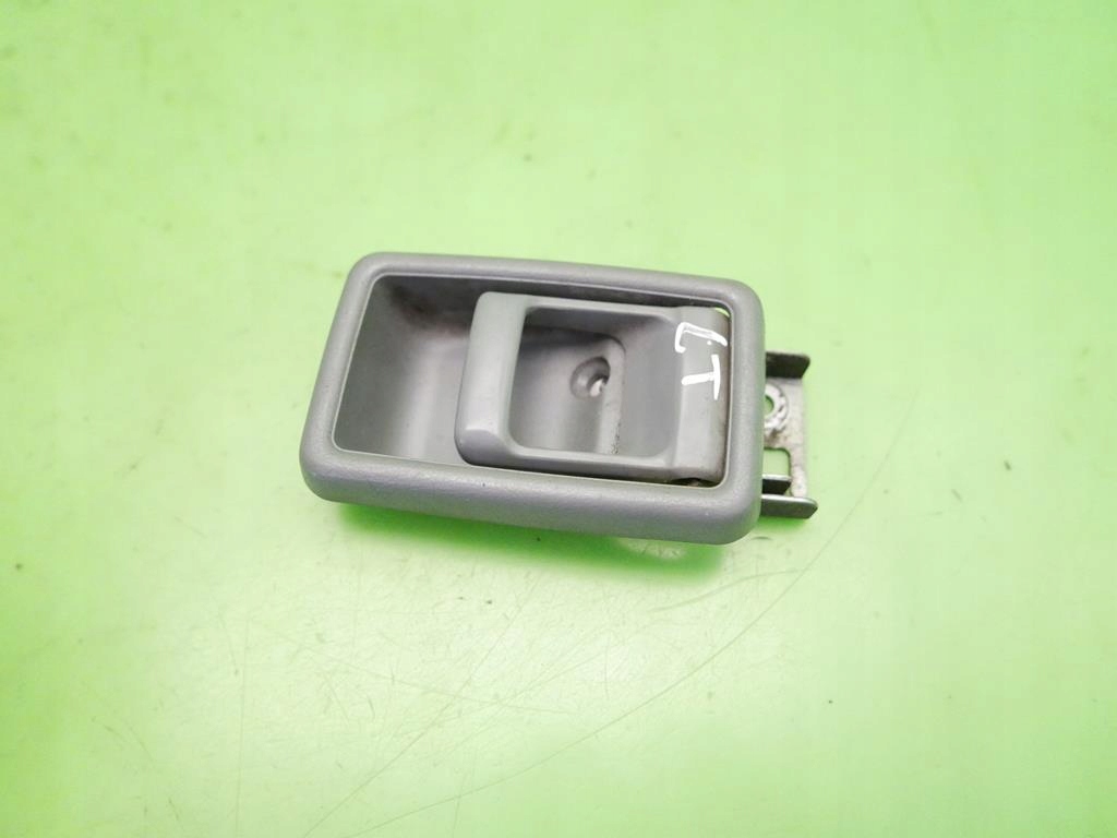 фото №8, Ручка внутренняя левая задняя nissan sunny b11 82-86