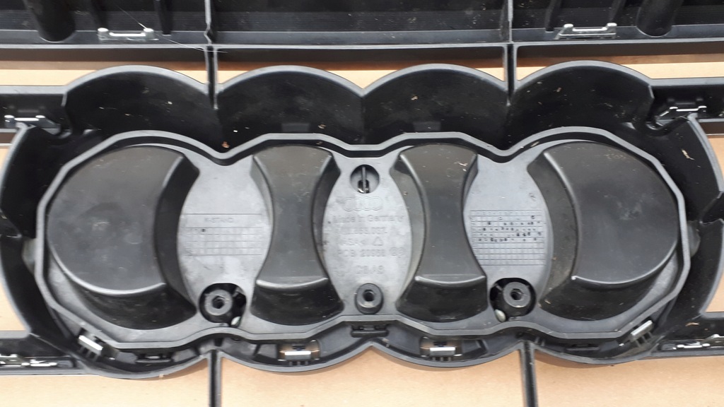 фото №16, Audi a6 c8 s-line решётка радиатора решётка радиатора 4k0853651c 2018r