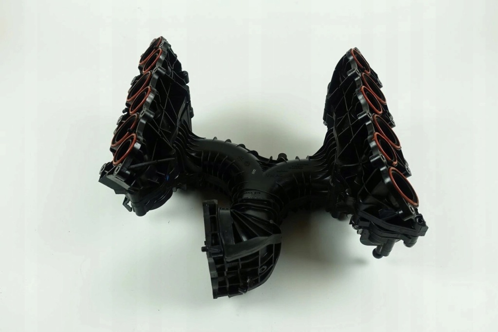 фото №4, Audi q7 колектор впускний  059129711dn 3.0tdi