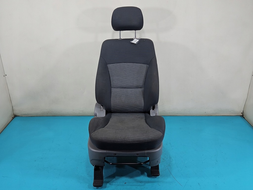 фото №1, Сиденье правый перед пассажира hyundai h1 ii 07-15