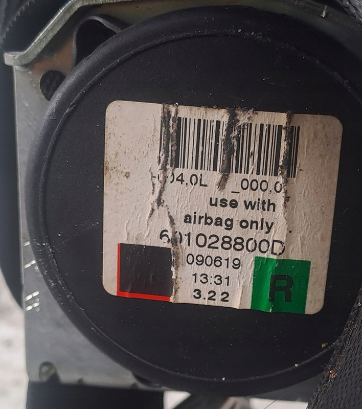 Mini cooper r56 13r ремень безопасности правая  перед 601028800d Цена