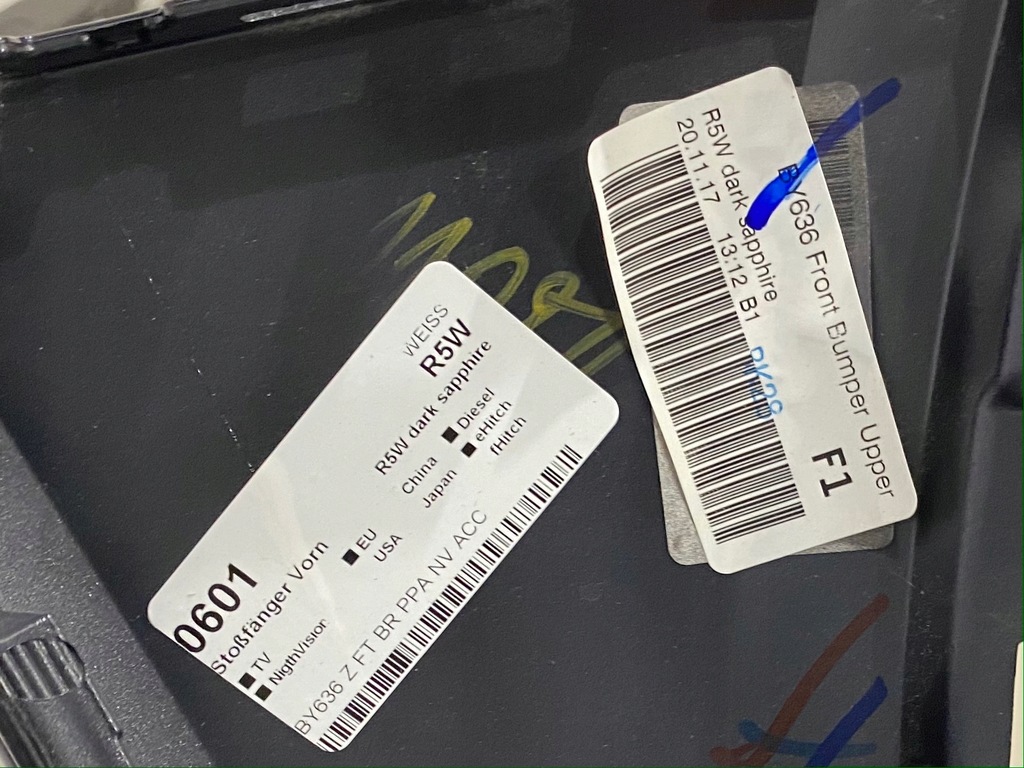 фото №9, Bentley bentayga передній бампер бампер 36a807093