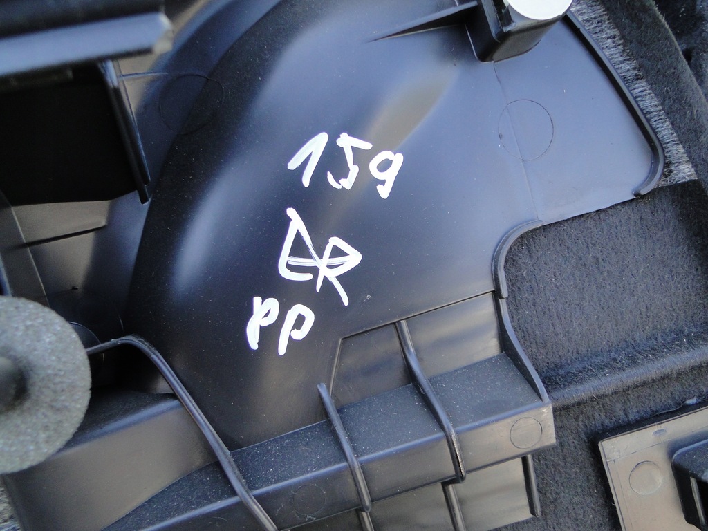 фото №7, Alfa romeo 159 обивка обшивка дверь правый перед