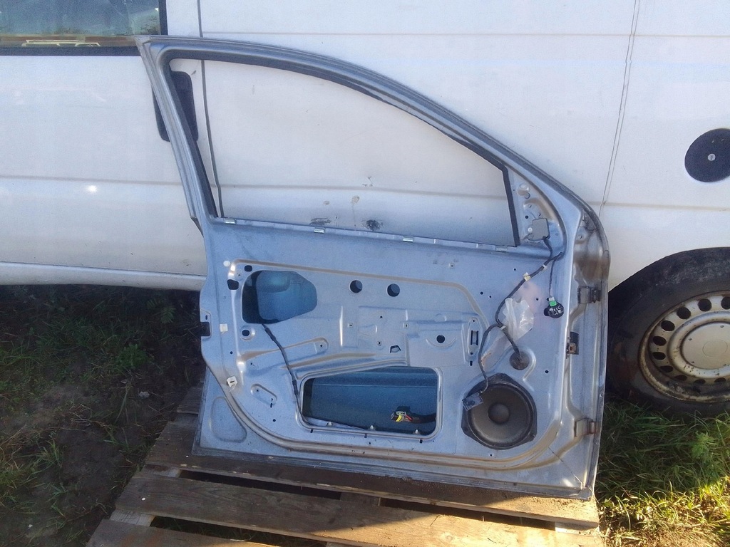 фото №6, Opel astra h дверь левый перед z163