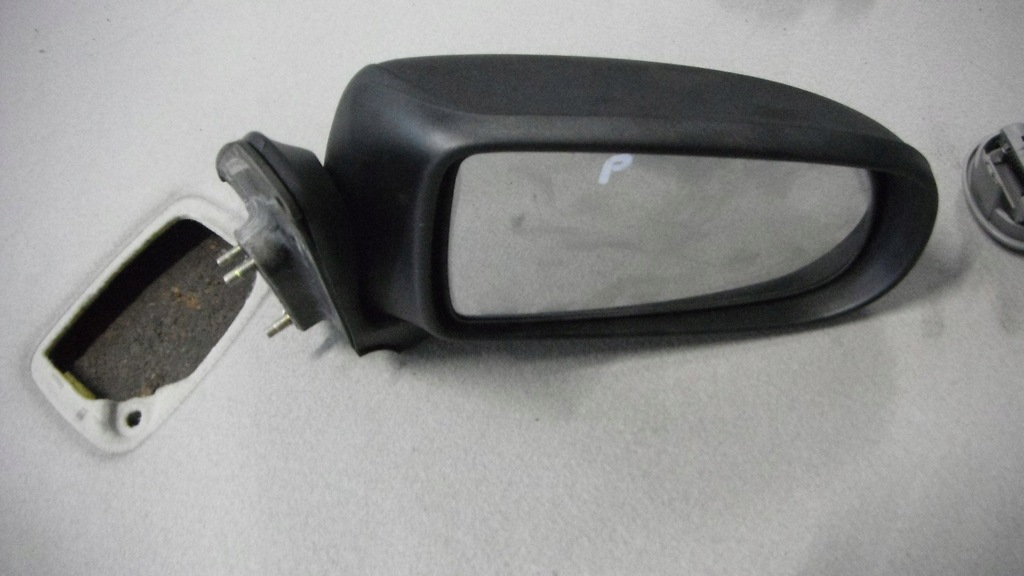 фото №1, Mazda demio 98-03 дзеркало праве механічний