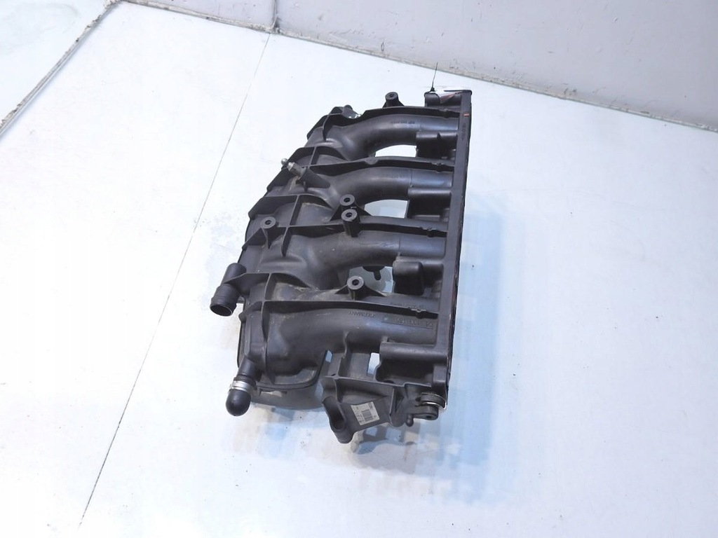 фото №8, Колектор всмоктуючий audi a4 b7 2.0 tfsi 06f133201p