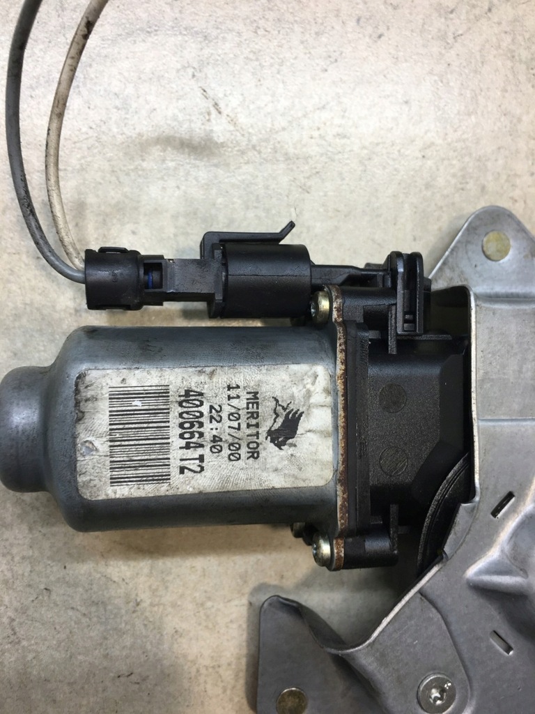 фото №7, Подъемник стекло правый перед kangoo i 400664t2