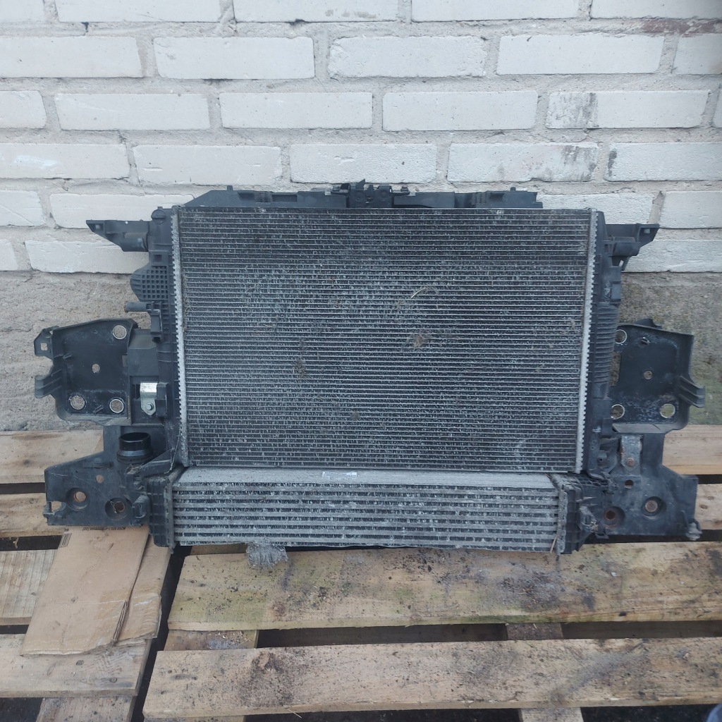 фото №1, Pas передний радиатор вентилятор комплект renault scenic iii lift 1.6 dci