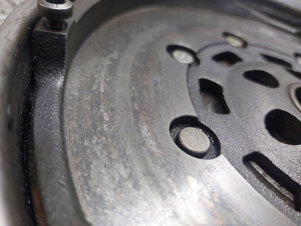 фото №2, Колесо двомасовий audi a3 8p 2.0 fsi axw