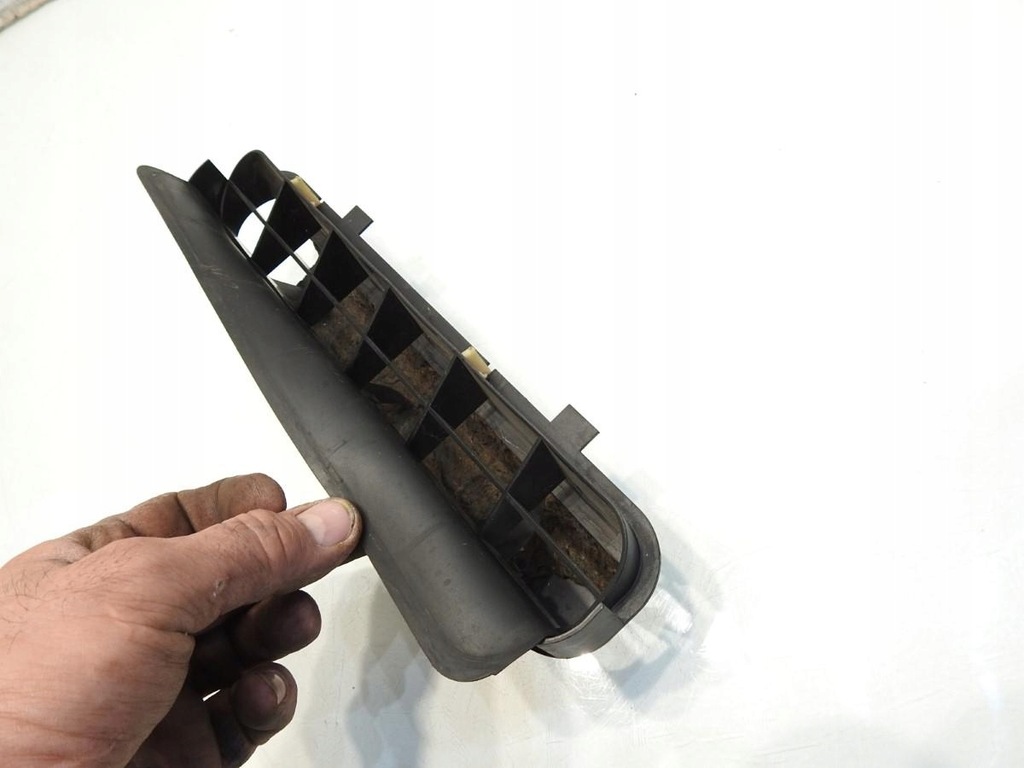 фото №6, Решётка вентиляционная задняя peugeot 1007 9635064680