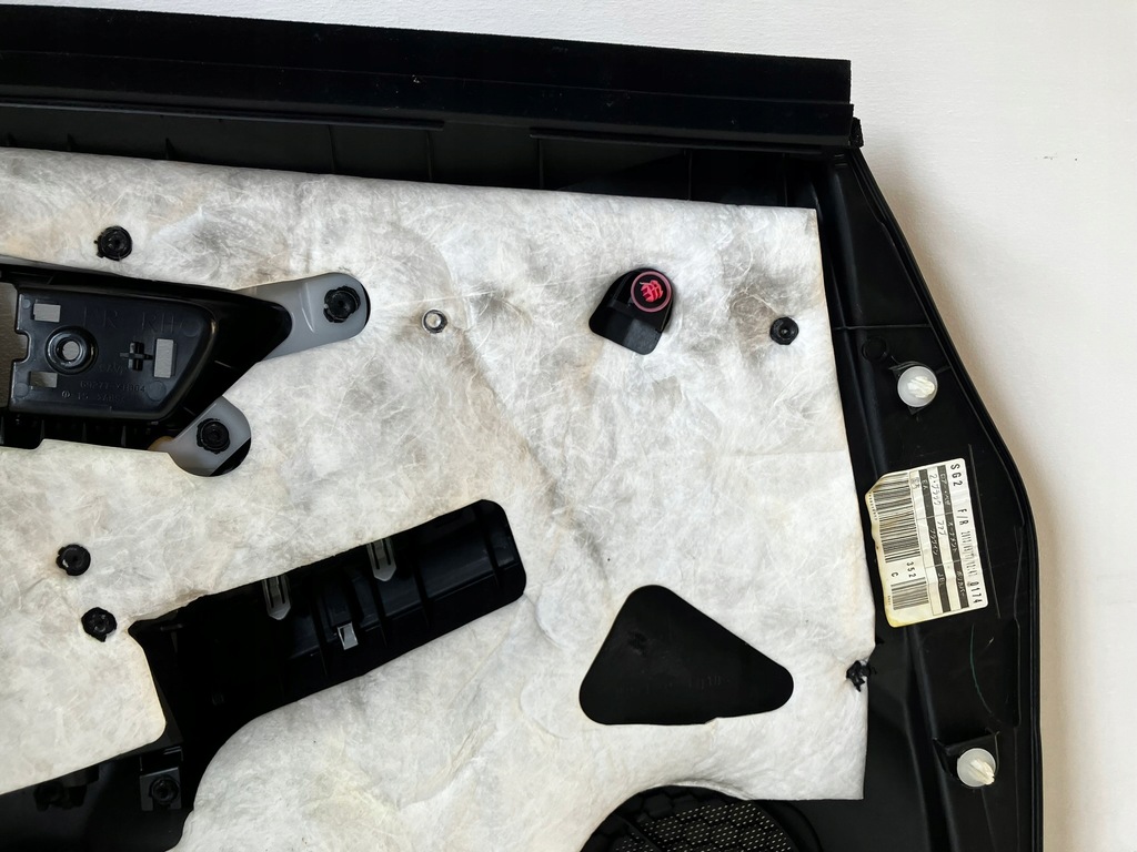 фото №8, Prius iii обшивка обивка дверь правый перед czarn