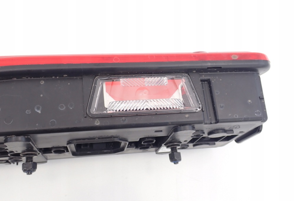 фото №14, Scania man лампа левый задняя оригинал nowa vignal 2129985